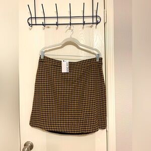 Nine West Mini Houndstooth Skirt Size Large NWT